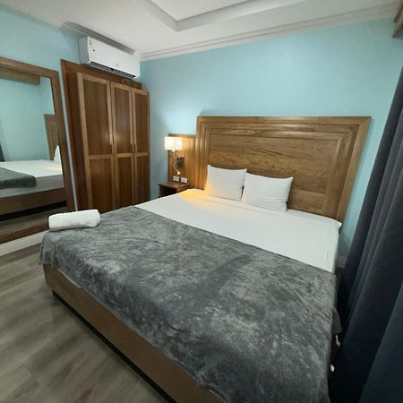 Airport Suites Hotel Piarco Kültér fotó