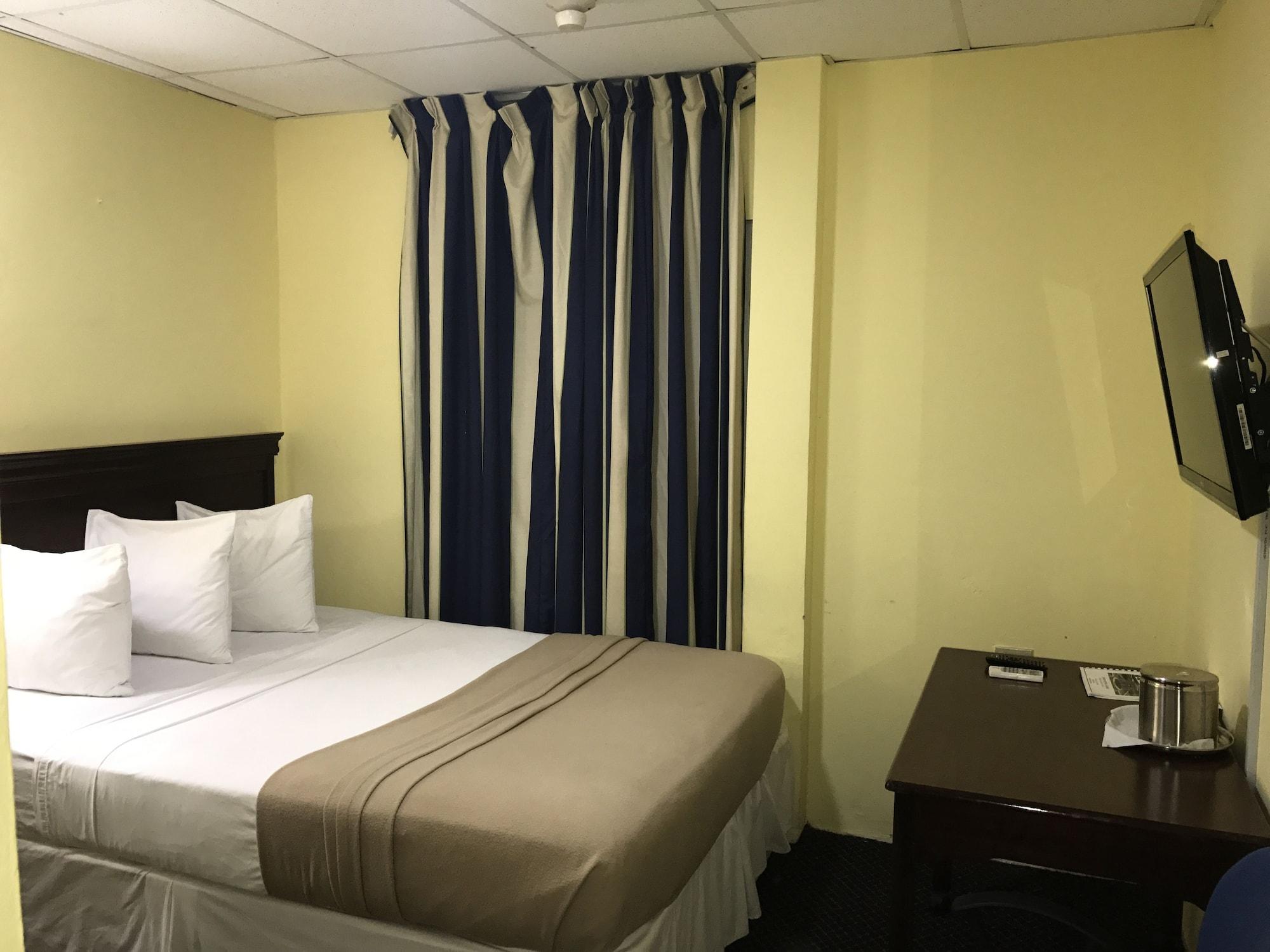 Airport Suites Hotel Piarco Kültér fotó