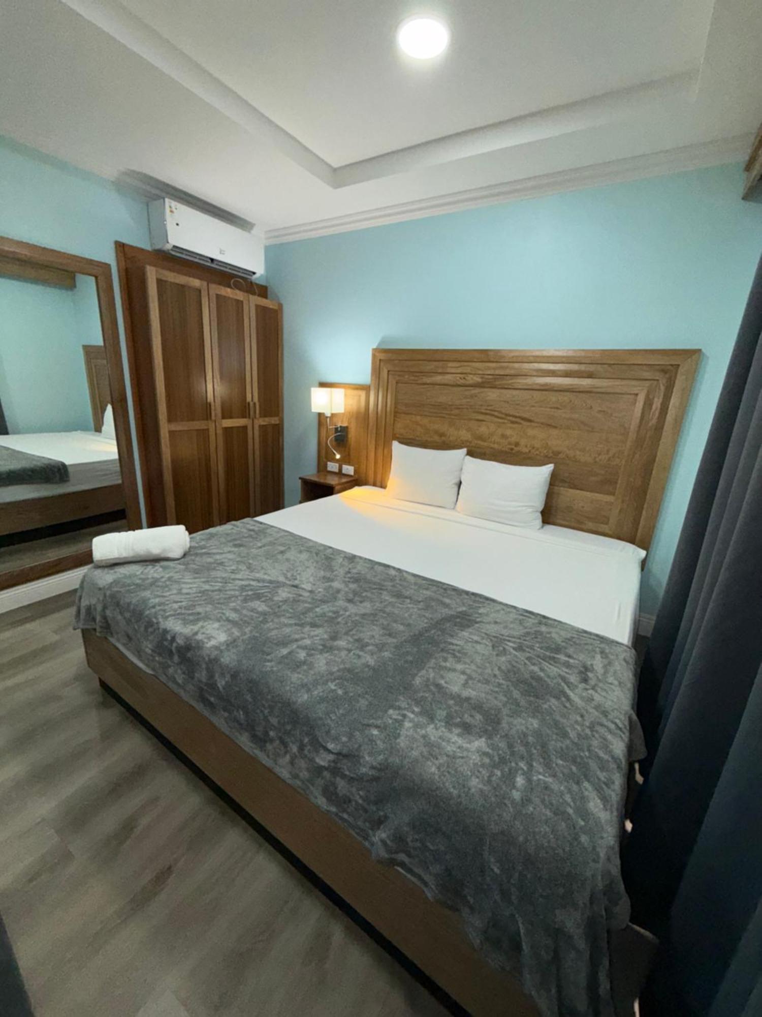 Airport Suites Hotel Piarco Kültér fotó