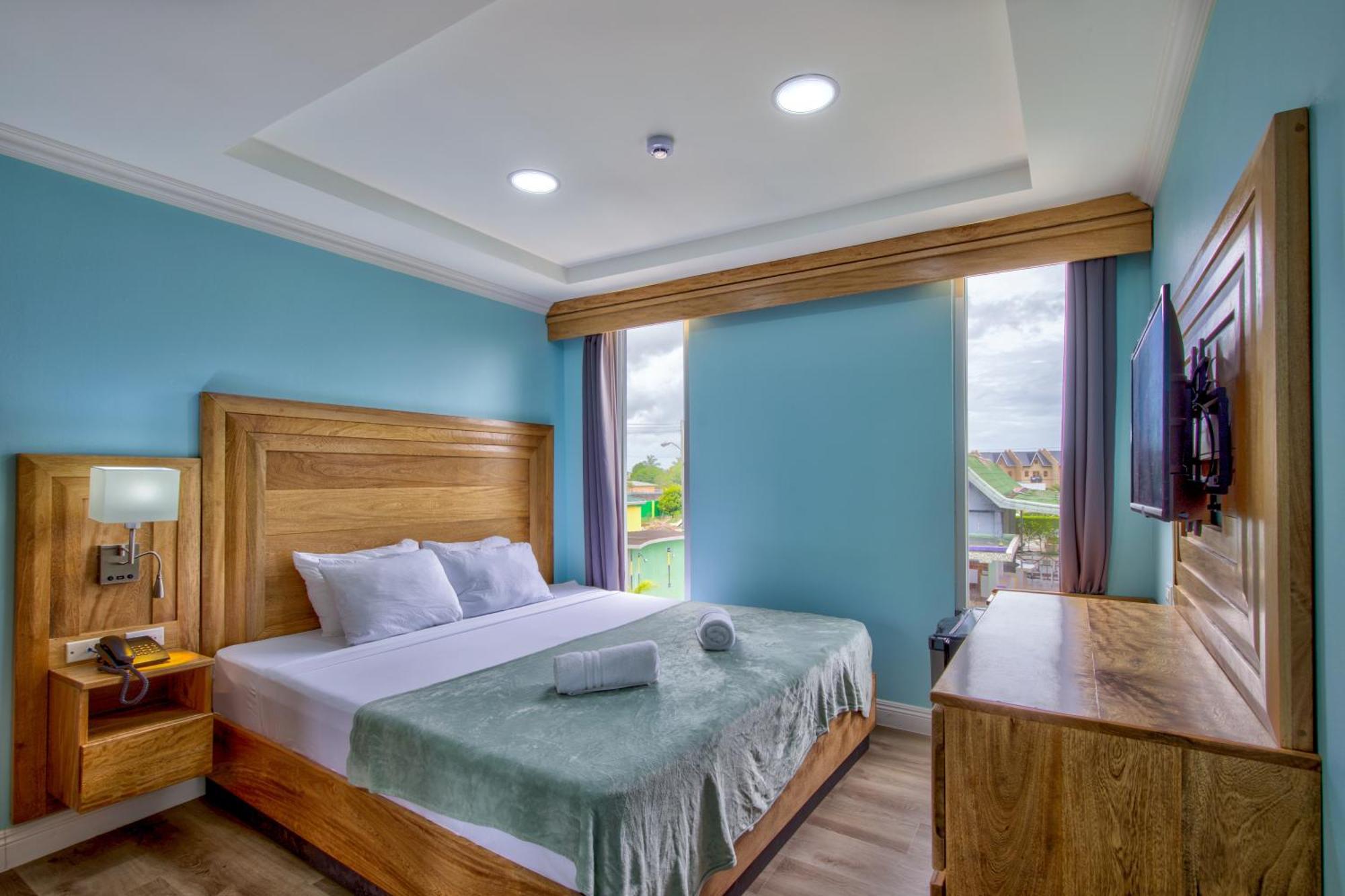 Airport Suites Hotel Piarco Kültér fotó
