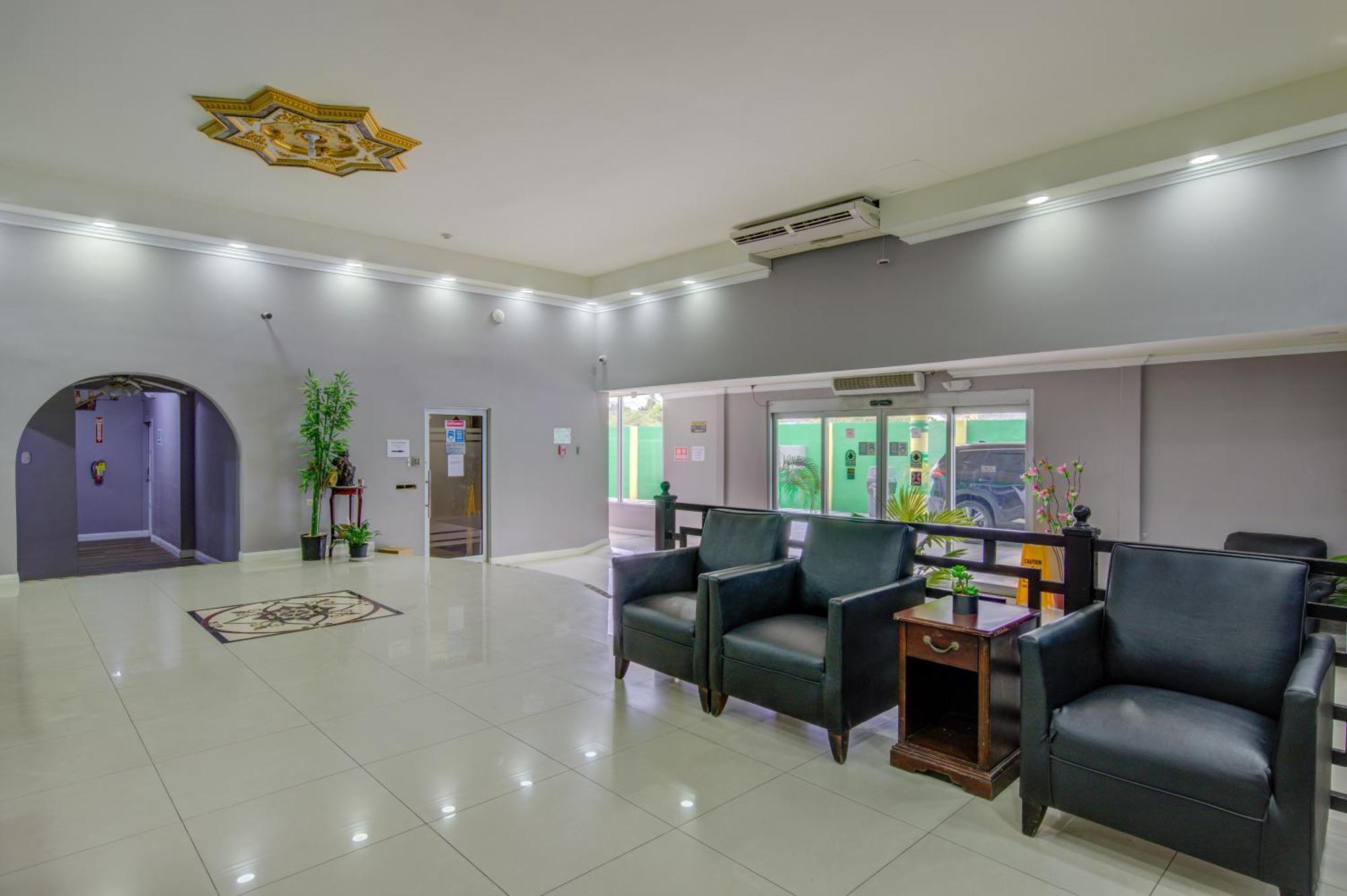 Airport Suites Hotel Piarco Kültér fotó